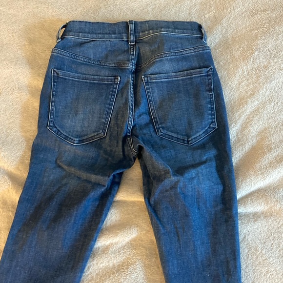 SUPER CUTE BUCKLE DETAIL BUTTON UP JEANS - Picture 2 of 3